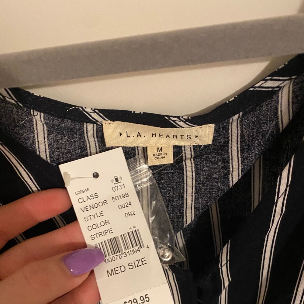 pacsun LA hearts stripped tee